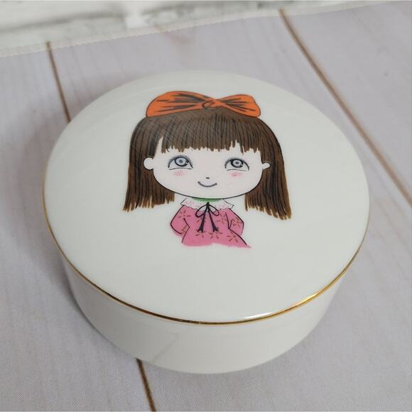 Vintage 70s Glass Kitschy Girl Trinket Dish - Set of 4 - Picture 12 of 14